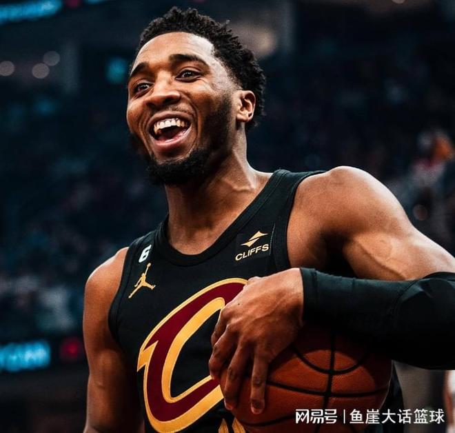 爵士遭遇血腥惨败，米切尔无奈