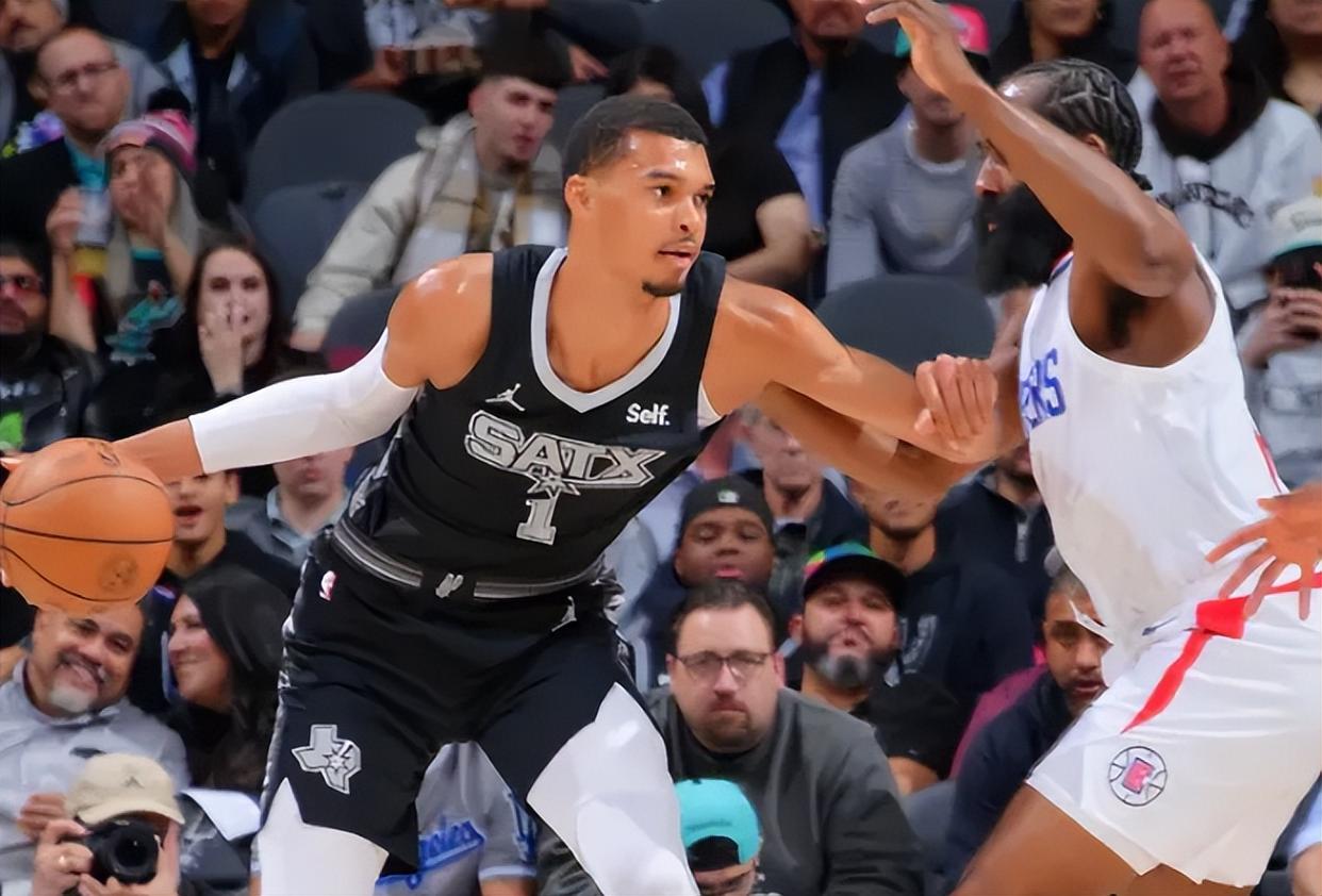 焦点大战:NBA上演巅峰碰撞 焦点大战:NBA上演巅峰碰撞