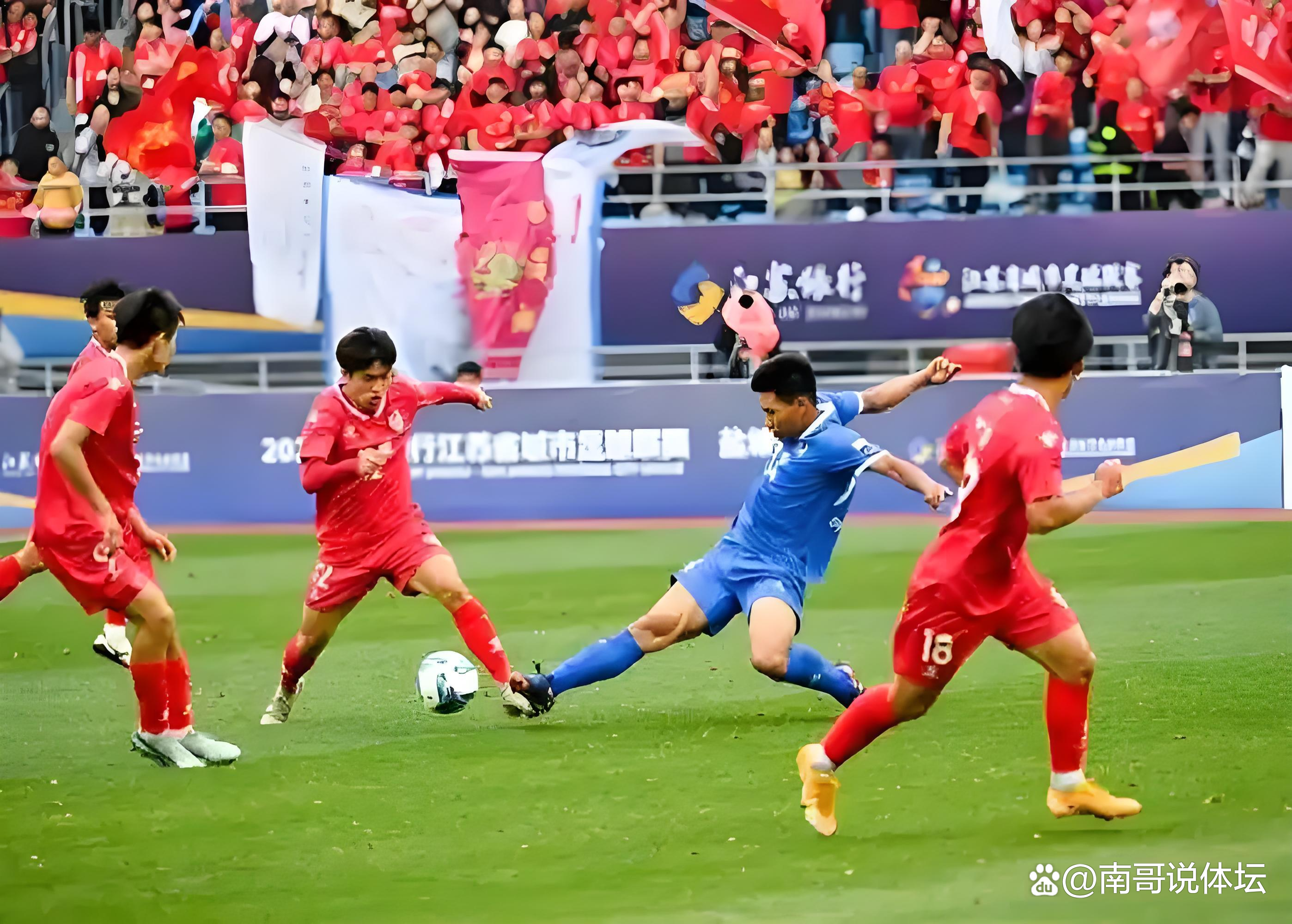 激动人心的比赛中发生了一场平局