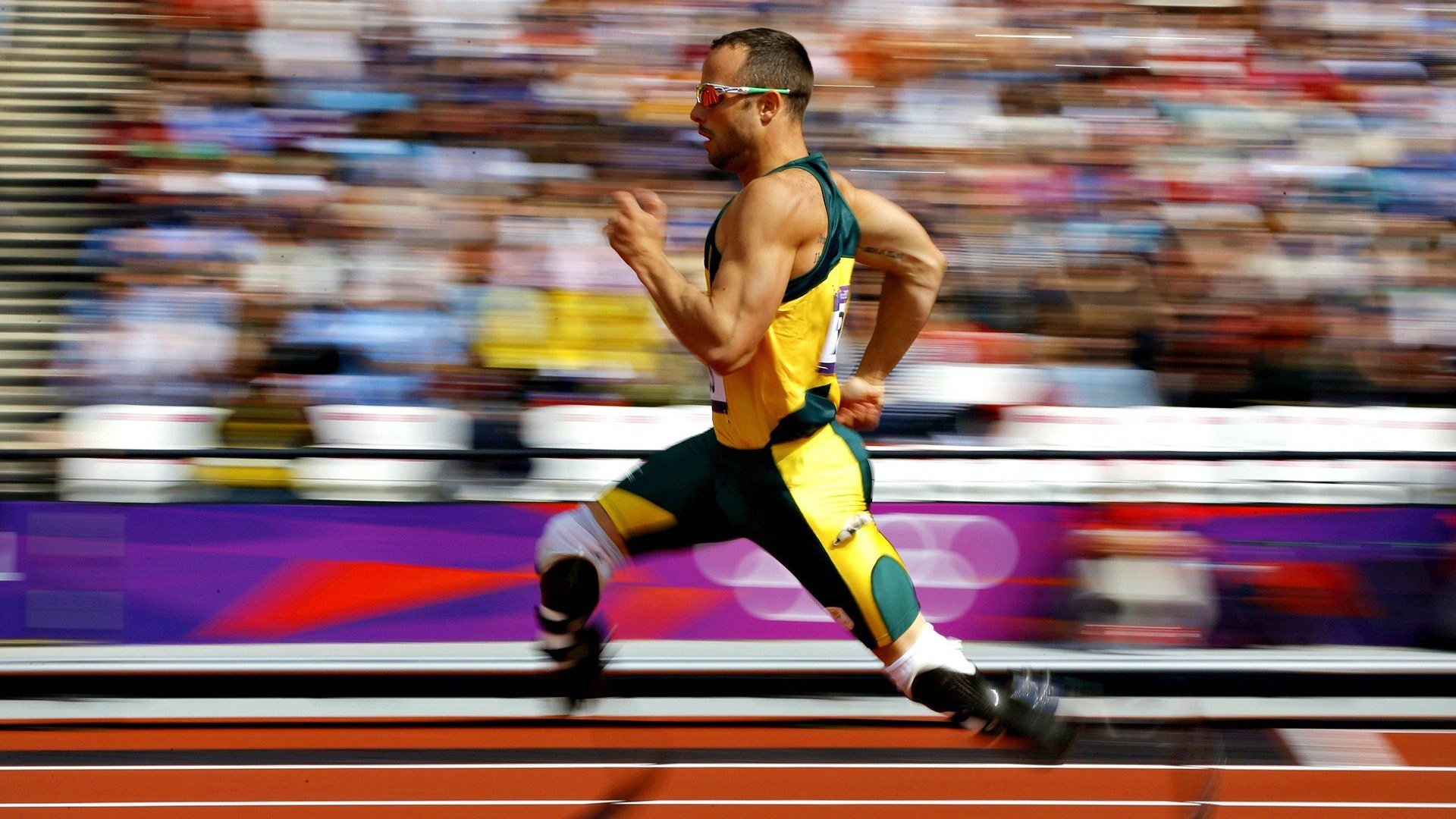 黄蜂风暴席卷绿茵,猛龙防线土崩瓦解—欧冠半决赛史诗之战