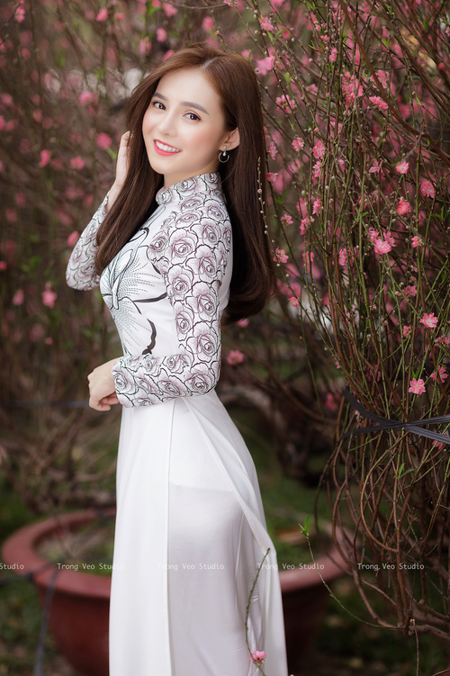 文班亚马爆发砍38+12+6，猛龙争冠关键战力克开拓者