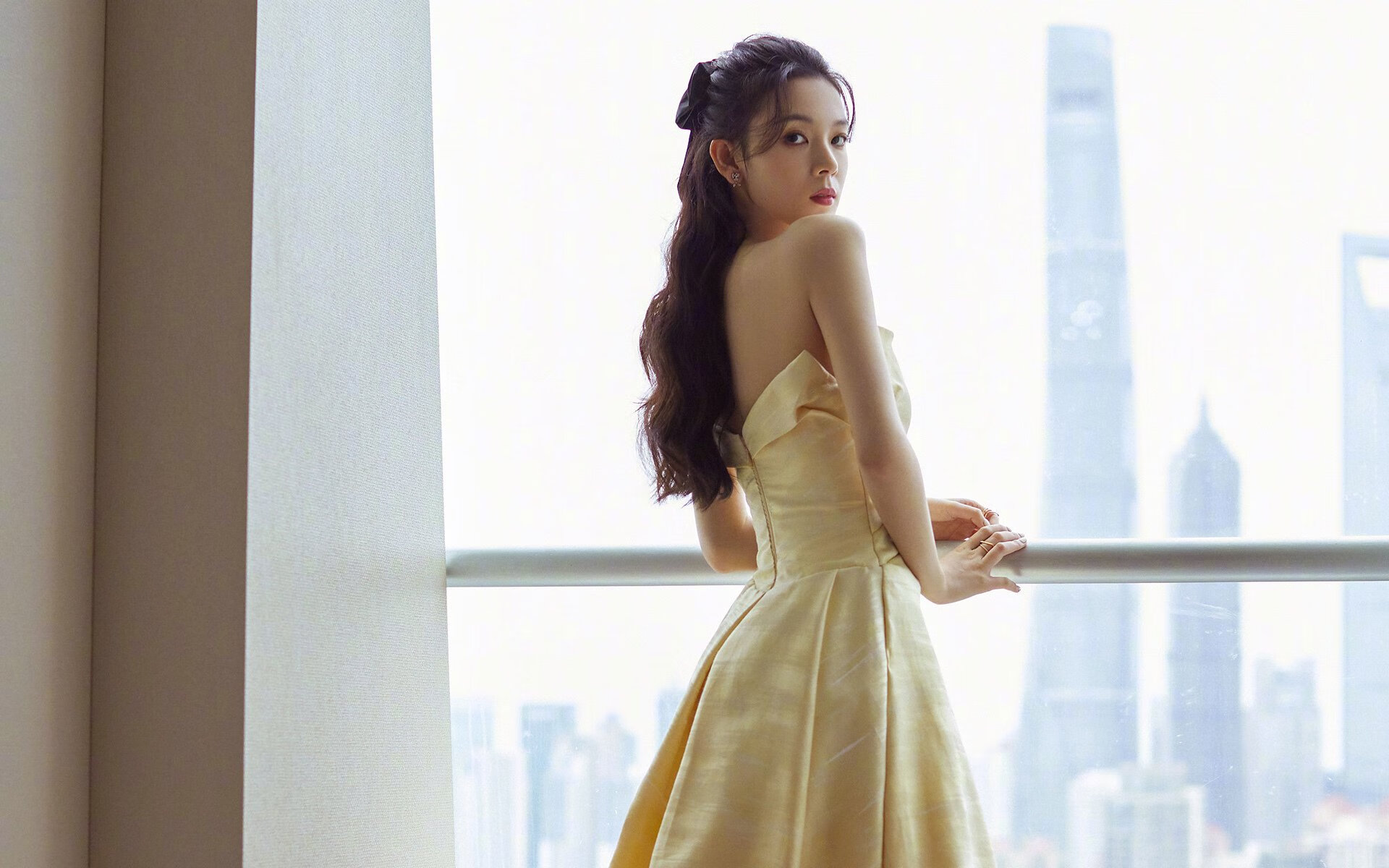 开云体育官方网站-跨时空的赛场对话，尼斯重炮与哈兰德的西决接管